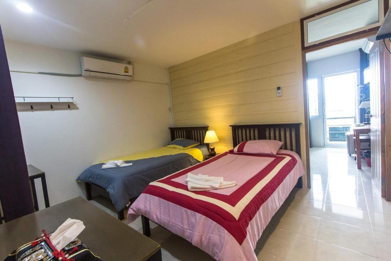 Savika Guesthouse Ранонг Экстерьер фото