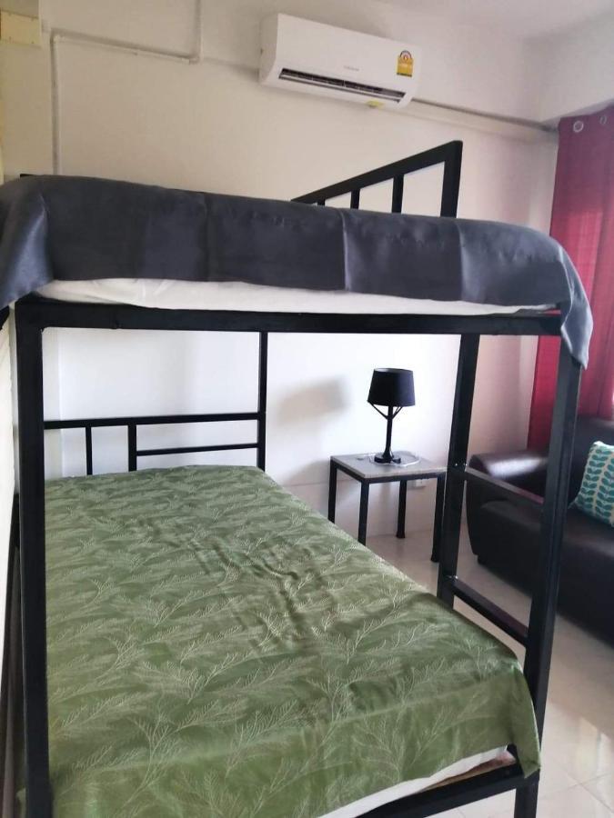 Savika Guesthouse Ранонг Экстерьер фото